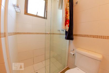 Banheiro da Suíte de apartamento à venda com 3 quartos, 105m² em Petrópolis, Porto Alegre