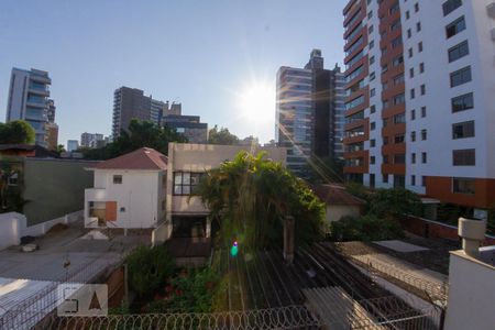 Vista da Sala de apartamento à venda com 3 quartos, 105m² em Petrópolis, Porto Alegre