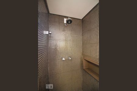 Apartamento à venda com 220m², 3 quartos e 1 vaga Apartamento à venda com 220m², 3 quartos e 1 vagaBanheiro da Suíte 3