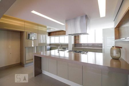 Apartamento à venda com 220m², 3 quartos e 1 vaga Apartamento à venda com 220m², 3 quartos e 1 vagaCozinha