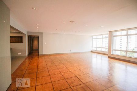 Apartamento à venda com 220m², 3 quartos e 1 vaga Apartamento à venda com 220m², 3 quartos e 1 vagaSala