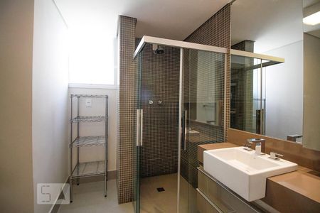 Apartamento à venda com 220m², 3 quartos e 1 vaga Apartamento à venda com 220m², 3 quartos e 1 vagaBanheiro da Suíte 3