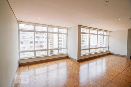 Apartamento à venda com 220m², 3 quartos e 1 vaga Apartamento à venda com 220m², 3 quartos e 1 vagaSala