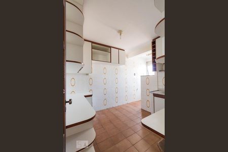 Apartamento à venda com 62m², 2 quartos e 1 vagaCozinha