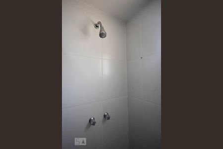 Apartamento para alugar com 75m², 2 quartos e 2 vagasDetalhe do Banheiro Suíte 