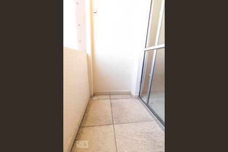 Varanda da Sala de apartamento para alugar com 2 quartos, 58m² em Vila Eldízia, Santo André