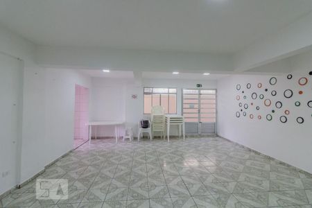Salão  de Festas  de apartamento para alugar com 2 quartos, 58m² em Vila Eldízia, Santo André
