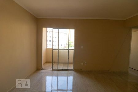 Sala de apartamento para alugar com 2 quartos, 58m² em Vila Eldízia, Santo André