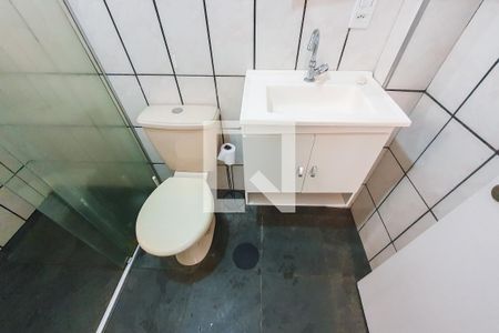 Apartamento para alugar com 60m², 2 quartos e 1 vaga Apartamento para alugar com 60m², 2 quartos e 1 vagaBanheiro