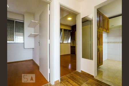 Apartamento à venda com 48m², 2 quartos e 1 vagaEntrada para a cozinha