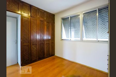 Apartamento à venda com 48m², 2 quartos e 1 vagaQuarto 2