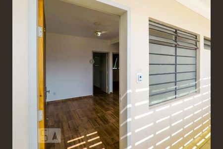 Entrada de apartamento à venda com 2 quartos, 48m² em Cambuci, São Paulo
