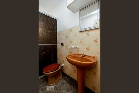 Banheiro de apartamento à venda com 2 quartos, 91m² em Vila Maricy, Guarulhos