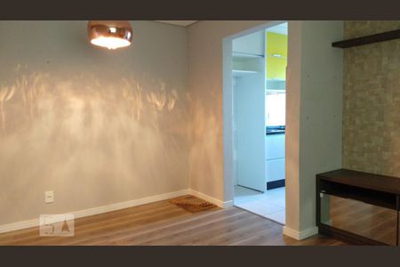 Sala de apartamento para alugar com 2 quartos, 60m² em Santa Cândida, Curitiba