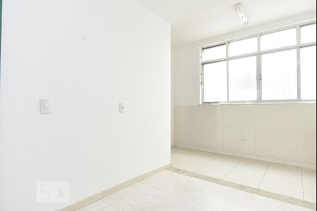 Apartamento à venda com 129m², 3 quartos e 1 vagaÁrea de Serviço