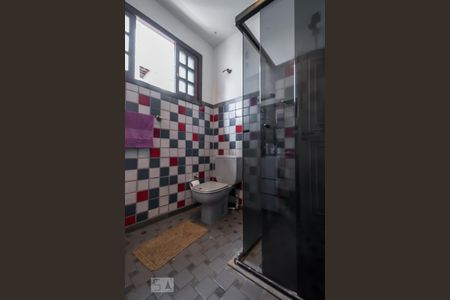 Casa à venda com 300m², 3 quartos e 4 vagas Casa à venda com 300m², 3 quartos e 4 vagasBanheiro Suíte 1