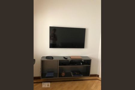 Sala de apartamento para alugar com 1 quarto, 33m² em Vila Suzana, São Paulo