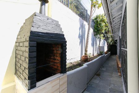 Casa à venda com 300m², 3 quartos e 1 vagaChurrasqueira