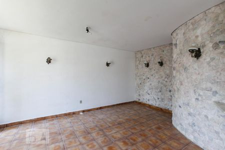 Sala de casa à venda com 3 quartos, 300m² em Planalto Paulista, São Paulo