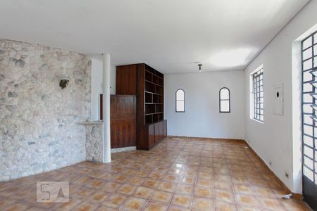 Sala de casa à venda com 3 quartos, 300m² em Planalto Paulista, São Paulo