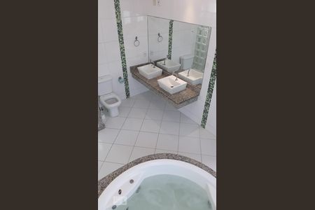 Banheiro Suite de casa para alugar com 4 quartos, 300m² em Camorim, Rio de Janeiro