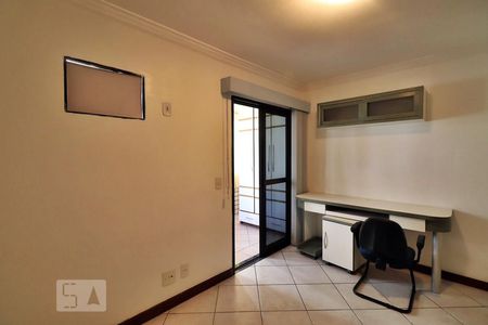 Apartamento à venda com 150m², 3 quartos e 2 vagasQuarto 2