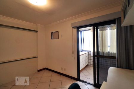 Apartamento à venda com 150m², 3 quartos e 2 vagasQuarto 2