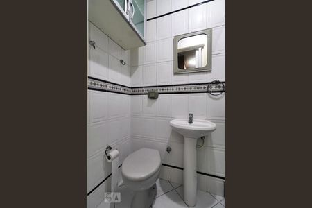 Apartamento à venda com 150m², 3 quartos e 2 vagasBanheiro de Serviço