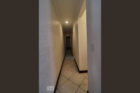 Apartamento à venda com 150m², 3 quartos e 2 vagasCorredor