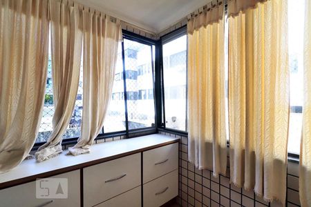 Apartamento à venda com 150m², 3 quartos e 2 vagasVaranda