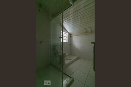 Casa à venda com 570m², 4 quartos e 5 vagasBanheiro do Mezanino