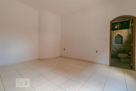 Casa à venda com 570m², 4 quartos e 5 vagasSuíte 01