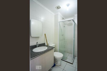 Banheiro de apartamento à venda com 1 quarto, 30m² em Brás, São Paulo