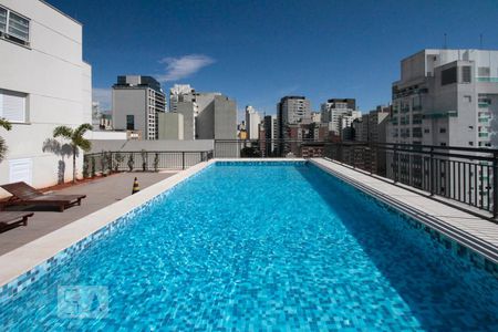 Studio à venda com 37m², 1 quarto e 1 vagaPiscina