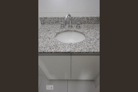 Banheiro de kitnet/studio à venda com 1 quarto, 37m² em Consolação, São Paulo