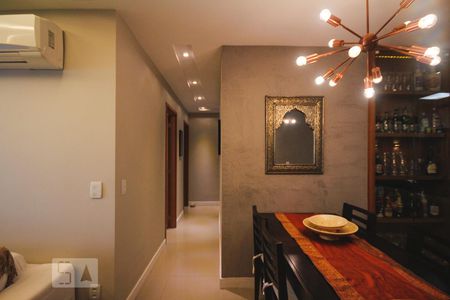 Apartamento à venda com 115m², 3 quartos e 2 vagasSala