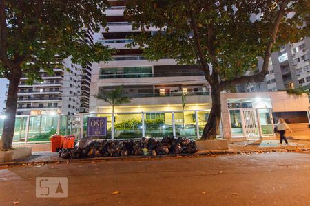 Apartamento à venda com 115m², 3 quartos e 2 vagasFachada