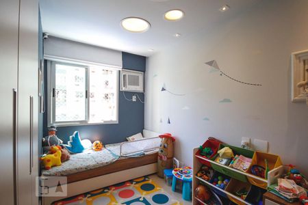 Apartamento à venda com 115m², 3 quartos e 2 vagasSuíte 2