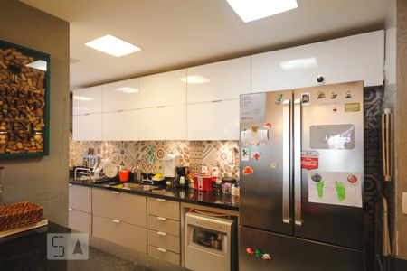 Apartamento à venda com 115m², 3 quartos e 2 vagasCozinha