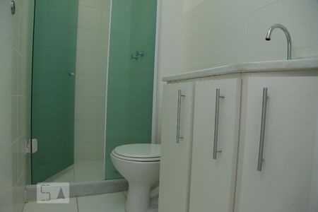 Apartamento para alugar com 62m², 2 quartos e 1 vaga Apartamento para alugar com 62m², 2 quartos e 1 vagaBanheiro da Suíte