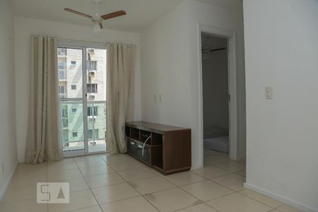Sala de apartamento para alugar com 2 quartos, 62m² em São Cristóvão, Rio de Janeiro