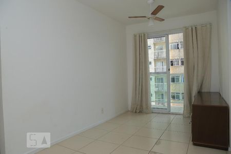 Sala de apartamento para alugar com 2 quartos, 62m² em São Cristóvão, Rio de Janeiro