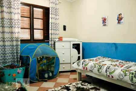 Quarto 2 de casa para alugar com 2 quartos, 98m² em Jardim Marcel, São Paulo