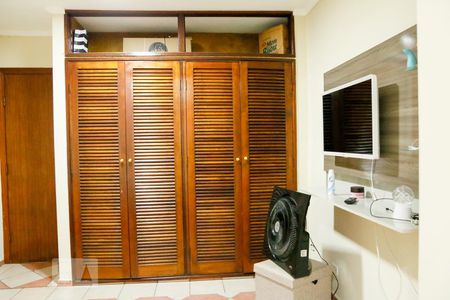 Quarto 1 de casa para alugar com 2 quartos, 98m² em Jardim Marcel, São Paulo