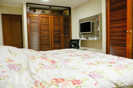 Quarto 1 de casa para alugar com 2 quartos, 98m² em Jardim Marcel, São Paulo