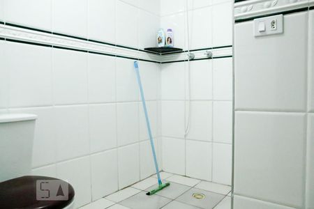 Casa para alugar com 98m², 2 quartos e 1 vagaBanheiro