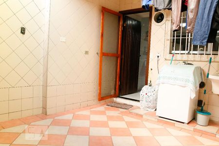 Casa para alugar com 98m², 2 quartos e 1 vagaÁrea de Serviço