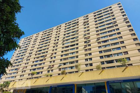 Apartamento à venda com 100m², 3 quartos e 1 vagaFachada