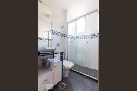 Banheiro Social de apartamento à venda com 2 quartos, 65m² em Vila Mascote, São Paulo