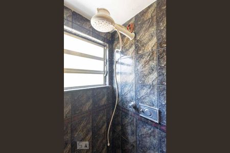 Banheiro Social de apartamento à venda com 2 quartos, 60m² em Centro, Niterói